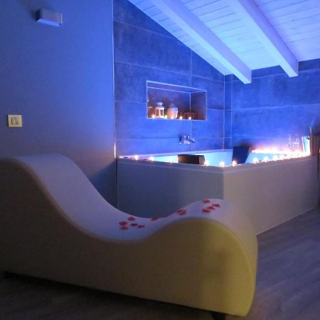 Miragredos Apartment Mombeltran Bagian luar foto
