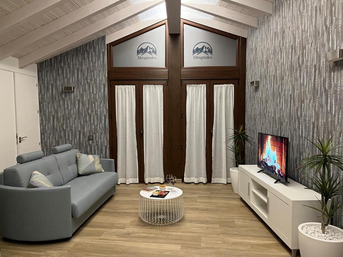 Miragredos Apartment Mombeltran Bagian luar foto