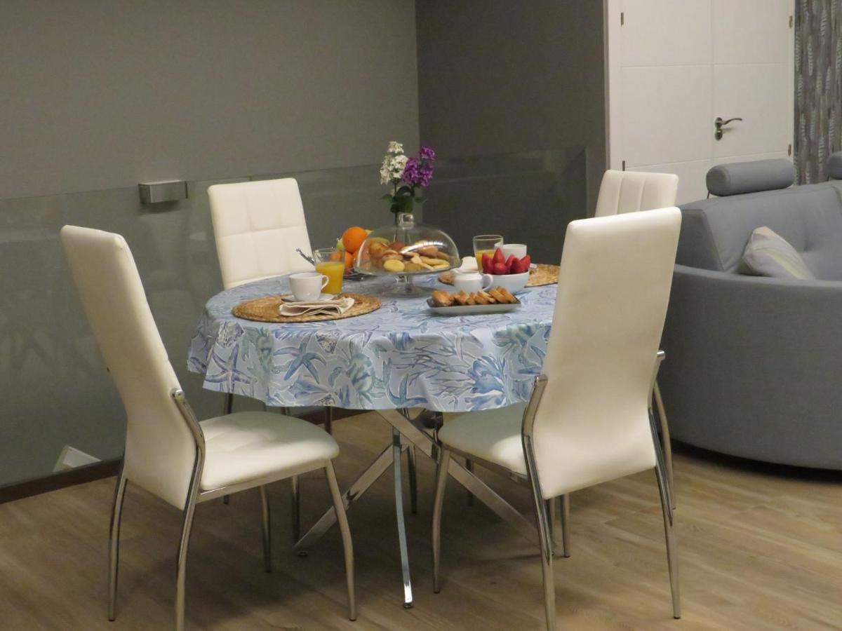 Miragredos Apartment Mombeltran Bagian luar foto