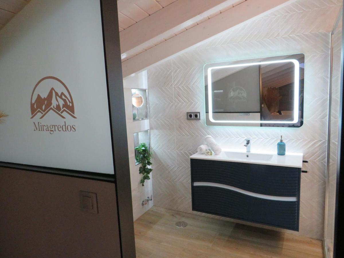 Miragredos Apartment Mombeltran Bagian luar foto