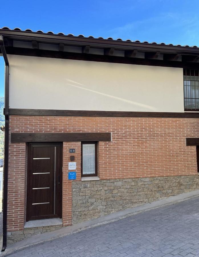 Miragredos Apartment Mombeltran Bagian luar foto